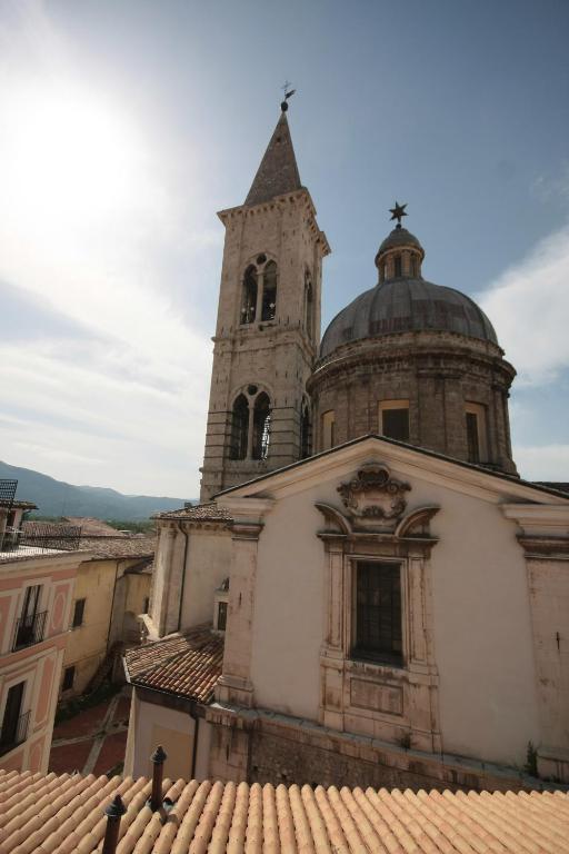 Hotel Rojan Sulmona Exterior foto