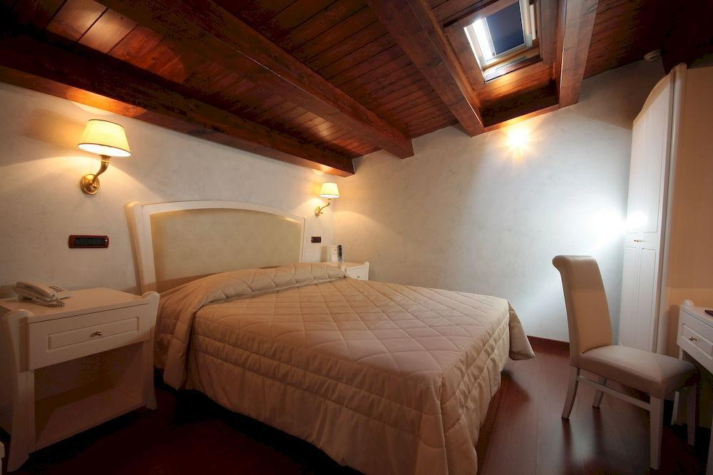 Hotel Rojan Sulmona Exterior foto